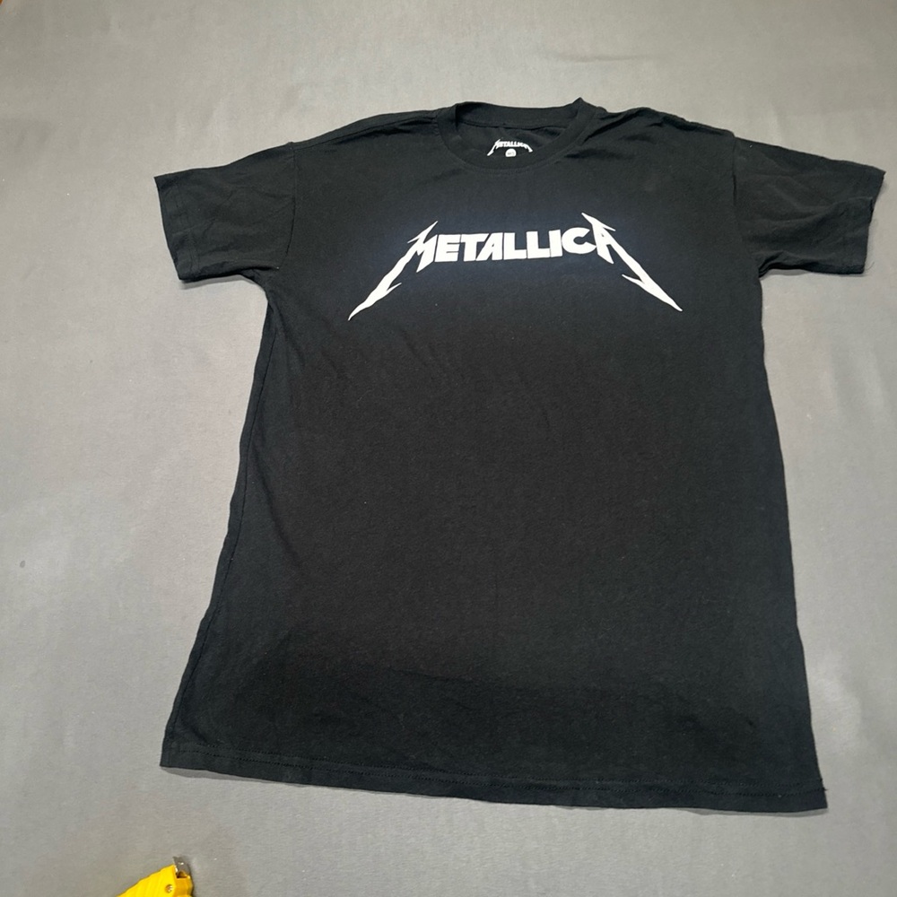 Metallica Black Short Sleeve Tee